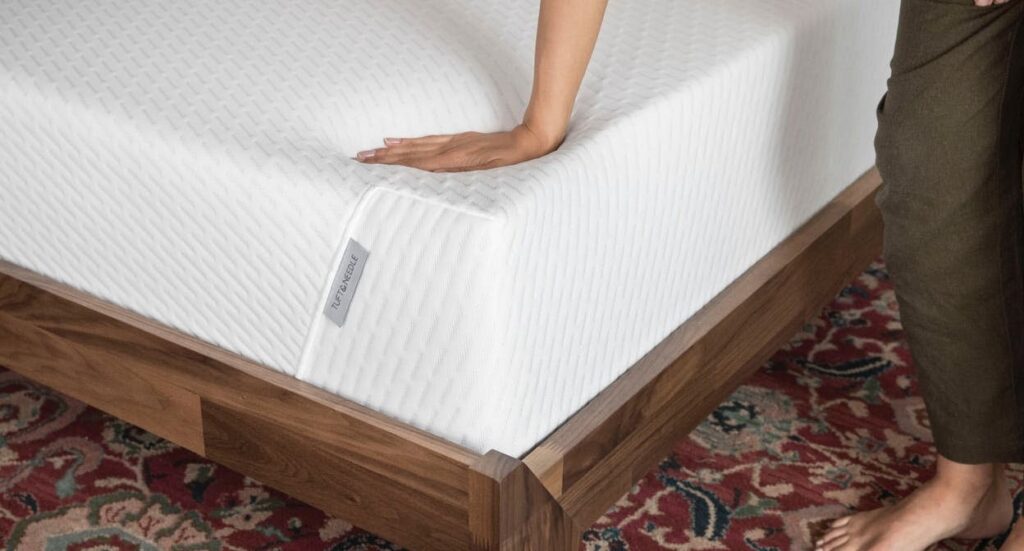 The mattress offers a perfect balance and comfort and support.