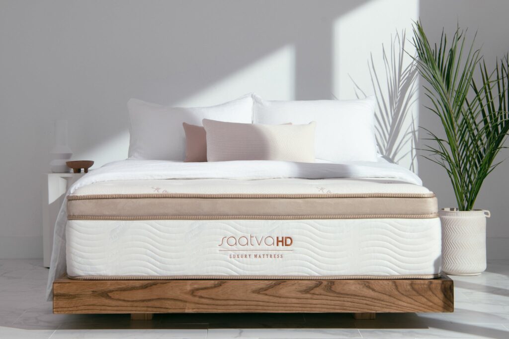 Saatva Classic Mattress - Best Mattress for Combination Sleepers with Back Pain