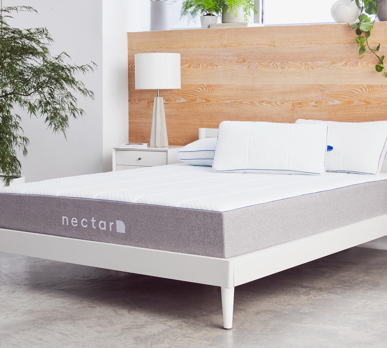 Best Mattress for Side Sleepers in 2022 | Anatomy of Sleep